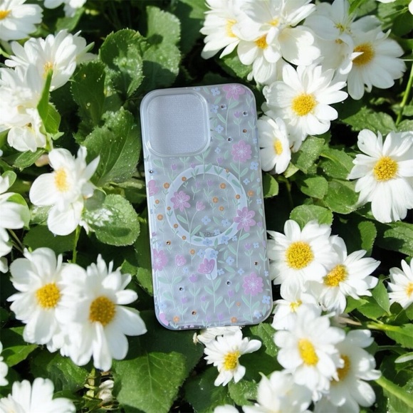 Other - 🌸iPhone 16 PRO MAX Case🌸